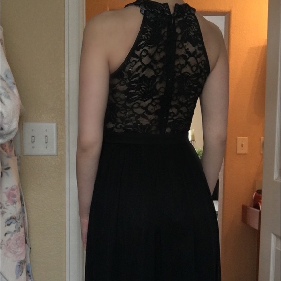 PROM DRESS - Picture 2 of 3